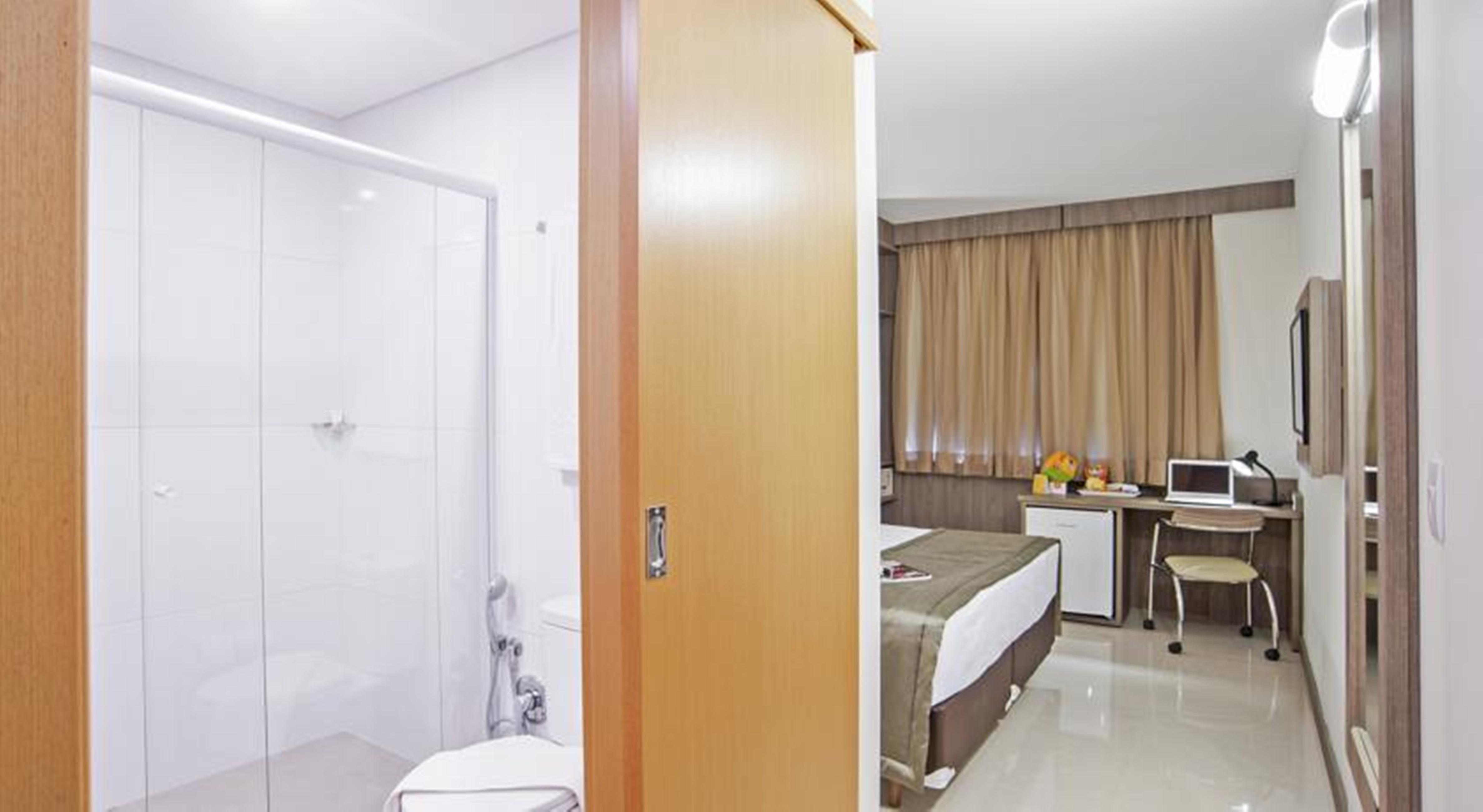 Slim Curitiba Av Das Torres Exterior photo