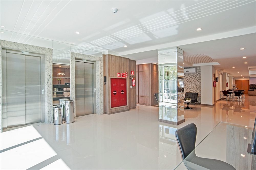 Slim Curitiba Av Das Torres Exterior photo