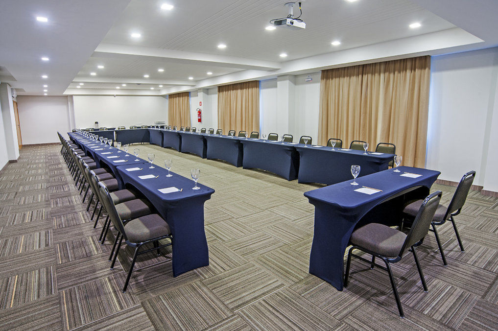 Slim Curitiba Av Das Torres Exterior photo